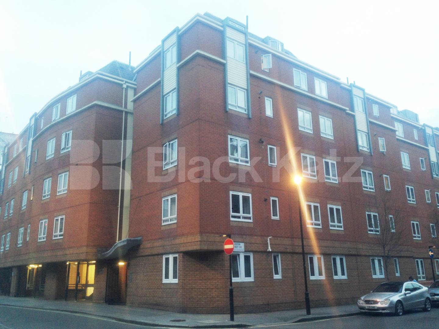 			NEW INSTRUCTION, 2 Bedroom, 1 bath, 1 reception Apartment			 Cobbold Court, Elverton Street, Victoria/St James Park